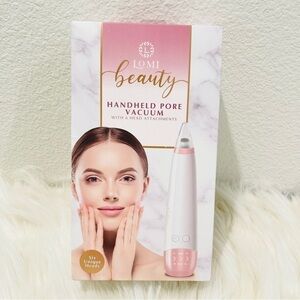 Women’s Lomi Beauty Handheld Pore Minimizer!